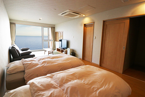 海側　展望風呂付き和室ツインベッド